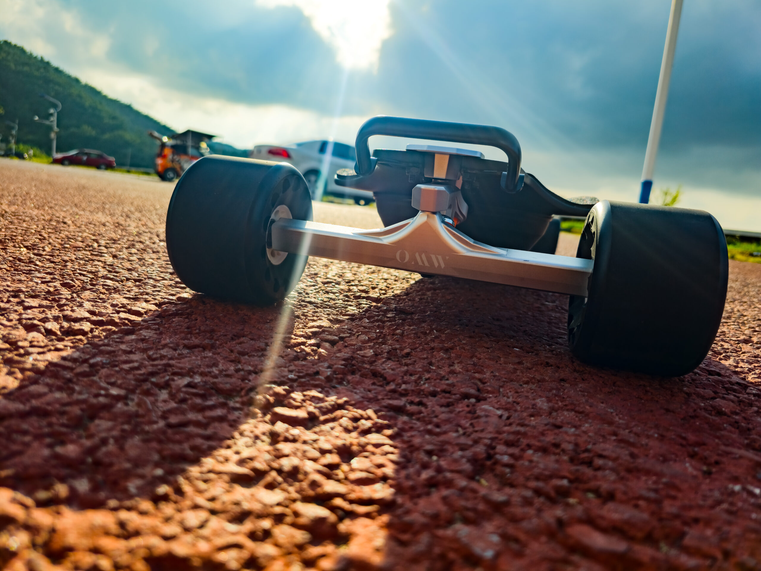 OMW Hussar - deskorolka elektryczna