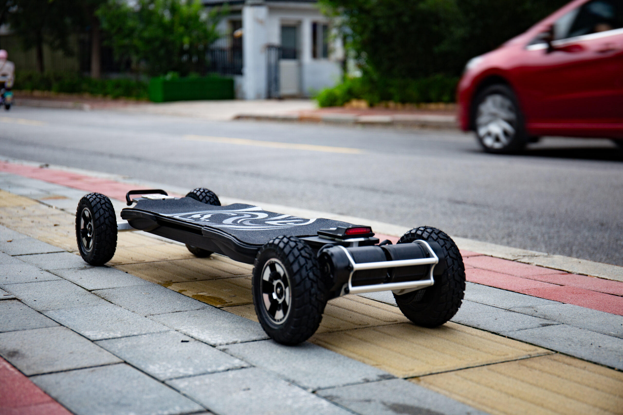 OMW Boards OMW Pneumatic Wheels